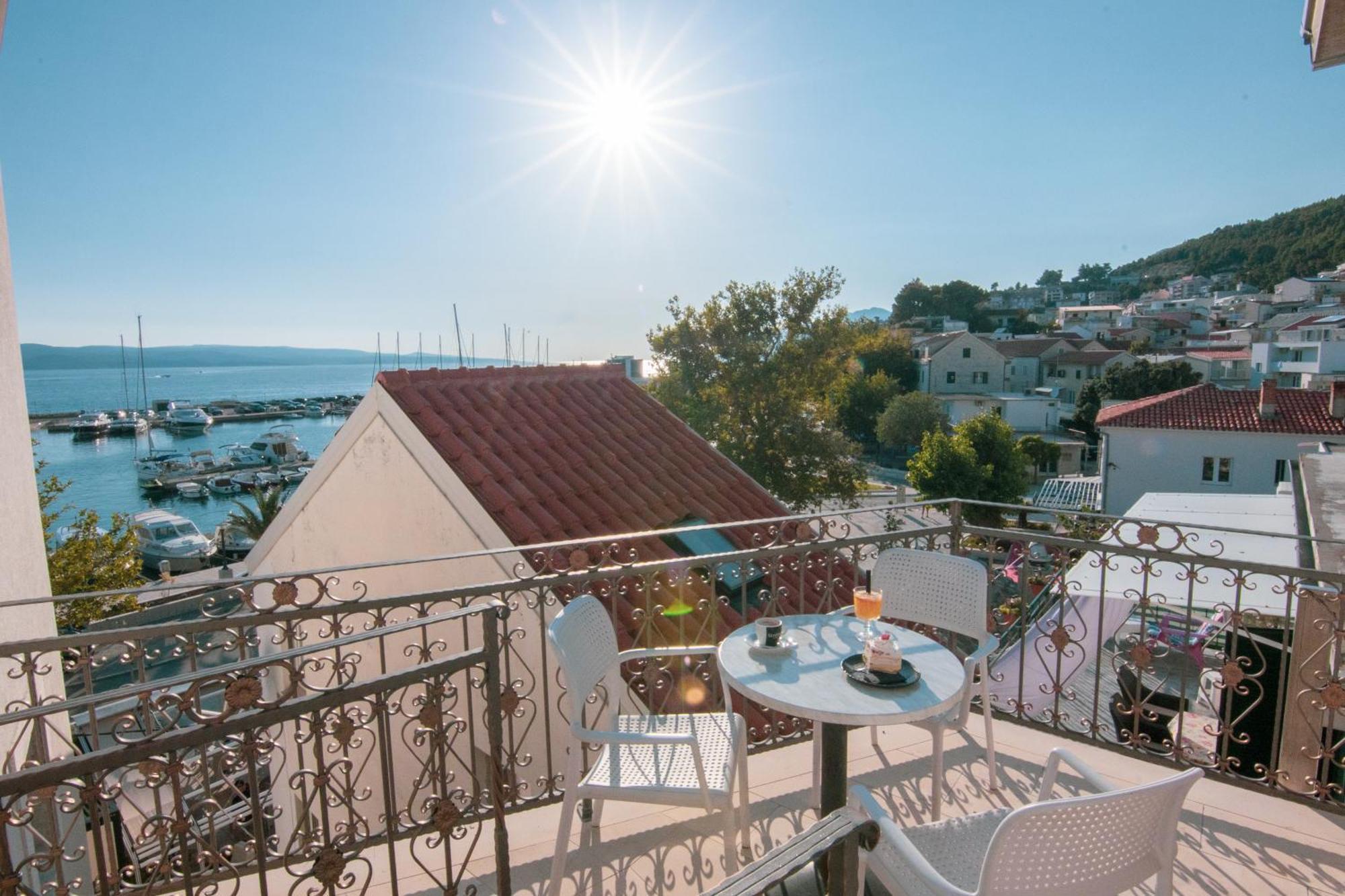 Bed & Breakfast Portun In The Center Башка-Вода Екстер'єр фото