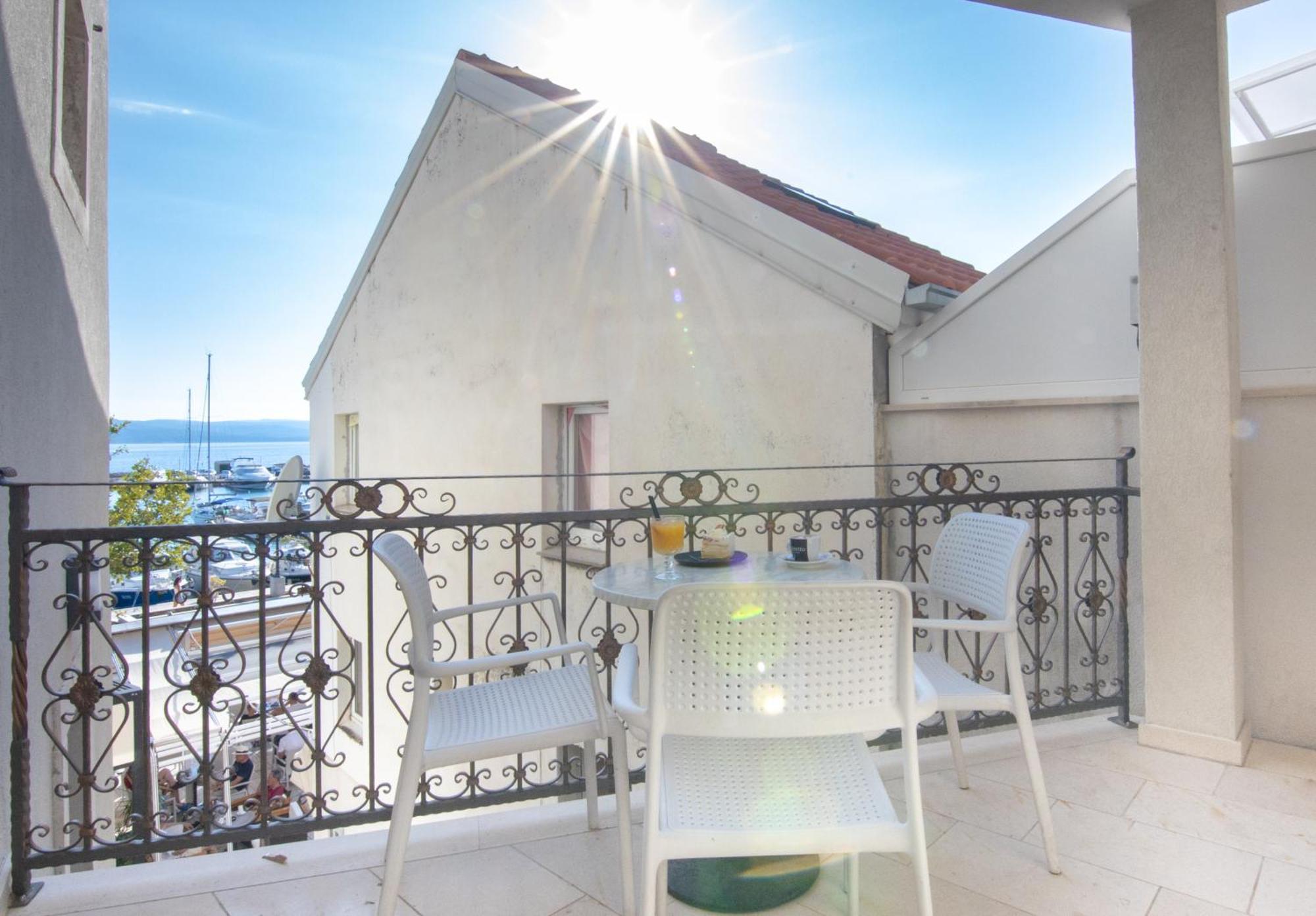 Bed & Breakfast Portun In The Center Башка-Вода Екстер'єр фото